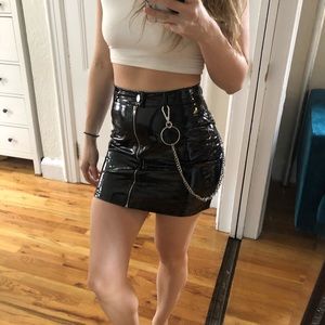 Pleather mini skirt with chain